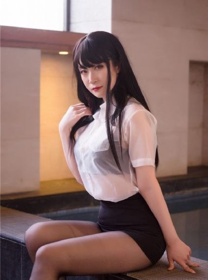 《暗格里的秘密》免费观看电视剧