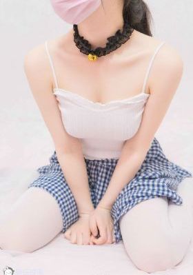 《裙子里面是野兽》