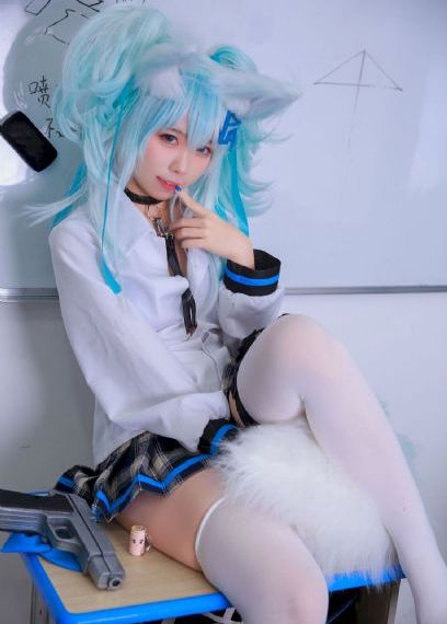 女女h文(h)gl小说