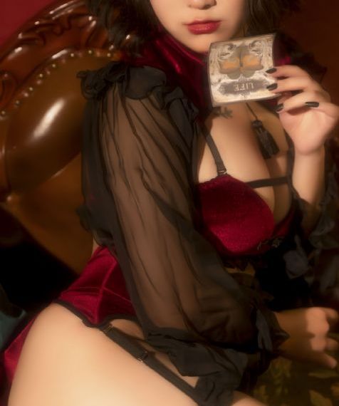 朋友家的妻子