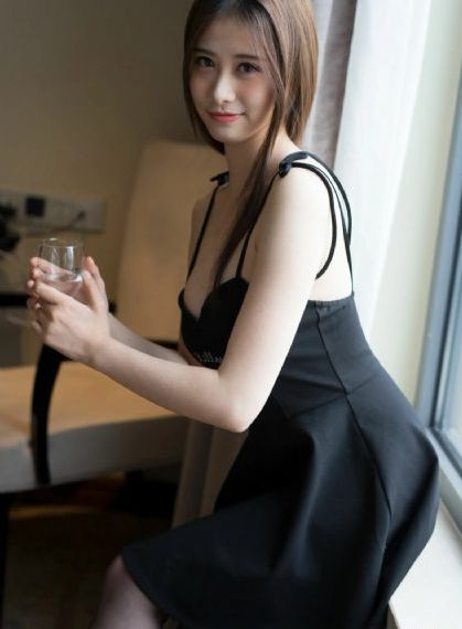 年轻的女教师3