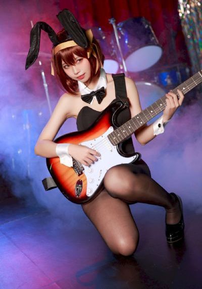 女法官
