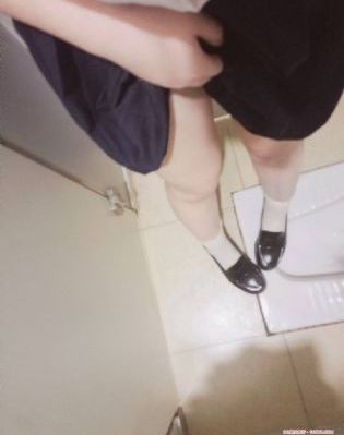 成人动作片在线观看