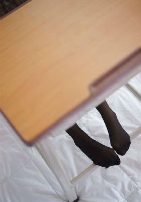 脱轨边缘人