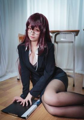 学生眼中的女老师在线观看