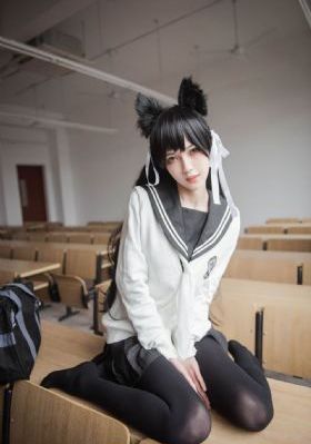 六月之蛇
