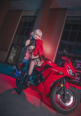 年轻女教师2伦理